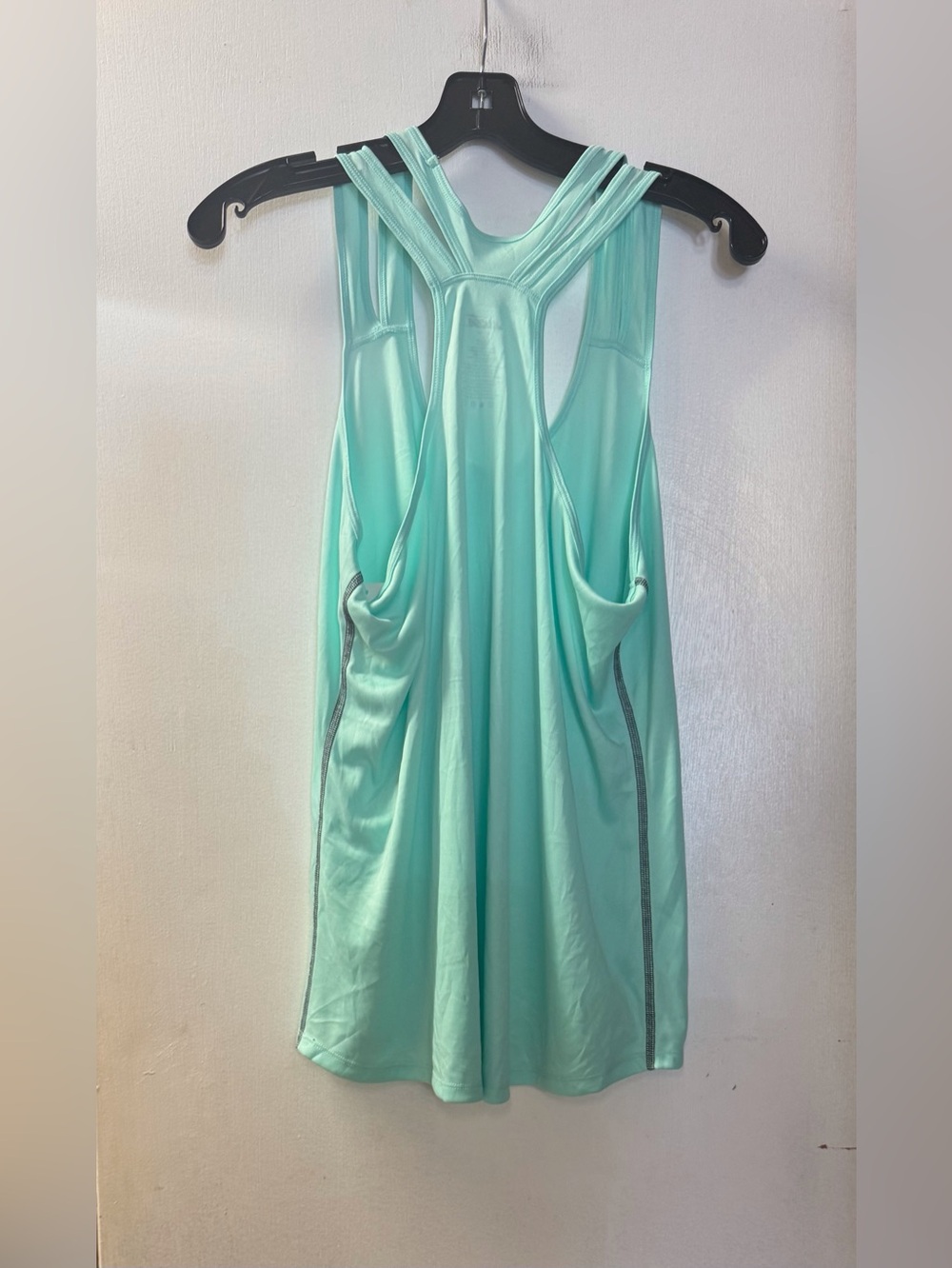 Avia Double Strap Racerback Active Tank - Picture 4 of 6
